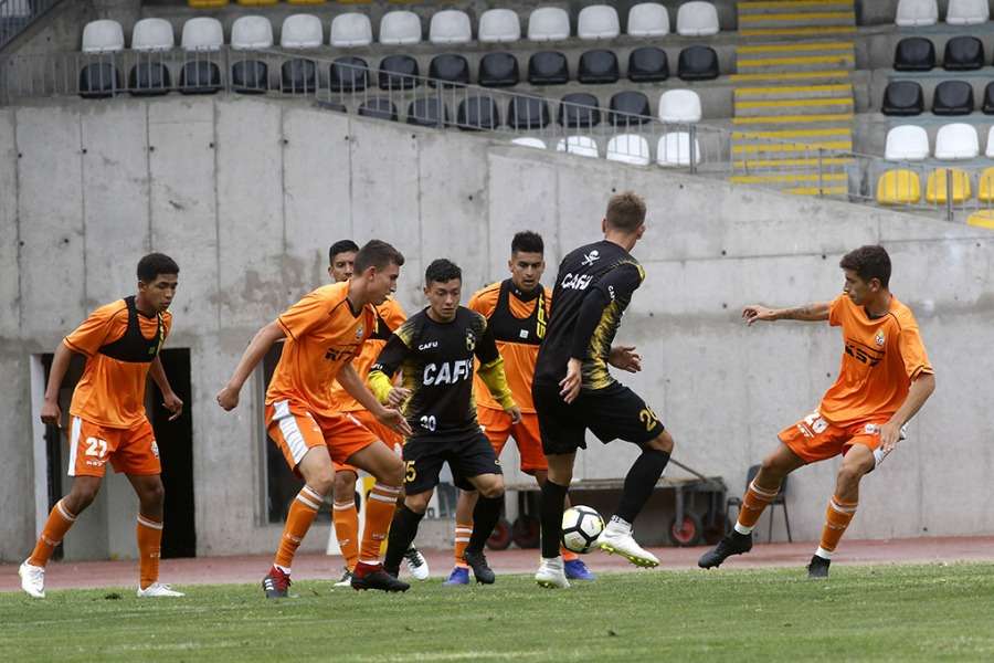 Coquimbo Unido tuvo un intenso amistoso de pretemporada ante Cobresal