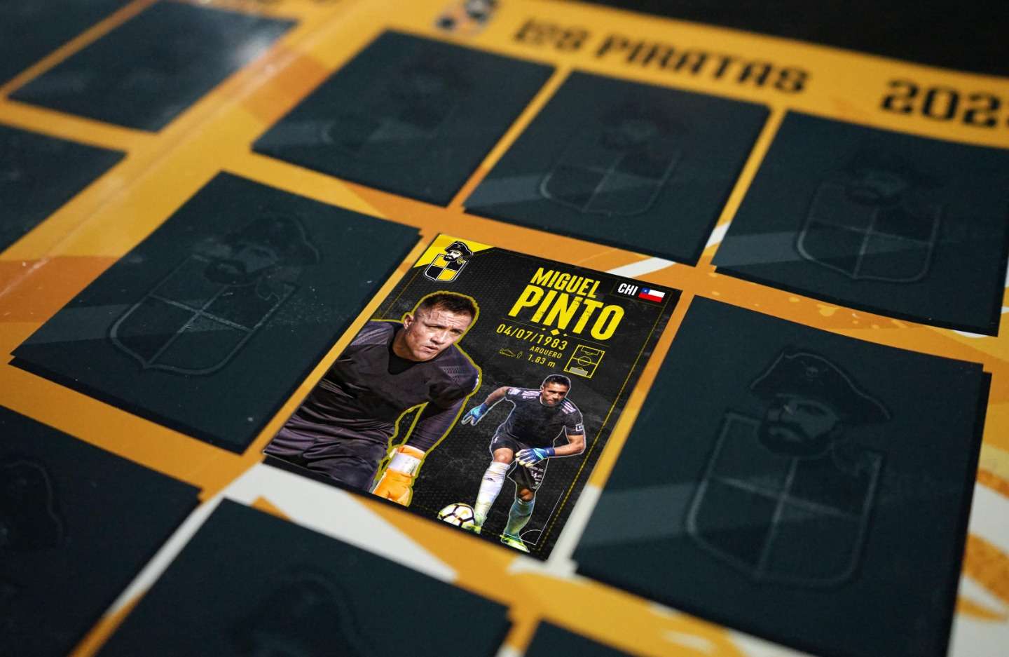 MIGUEL PINTO DESEMBARCA EN EL PUERTO PIRATA