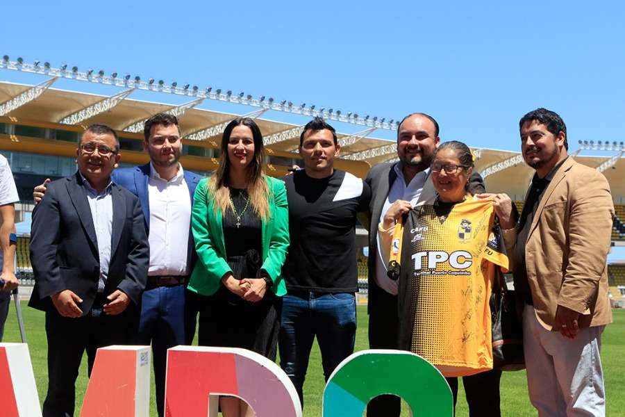  Ganadores de concursos fueron premiados en el Fortín del Llano