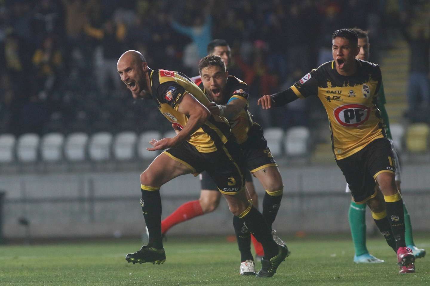 Triunfo AURINEGRO para instalarnos cuartos en la tabla