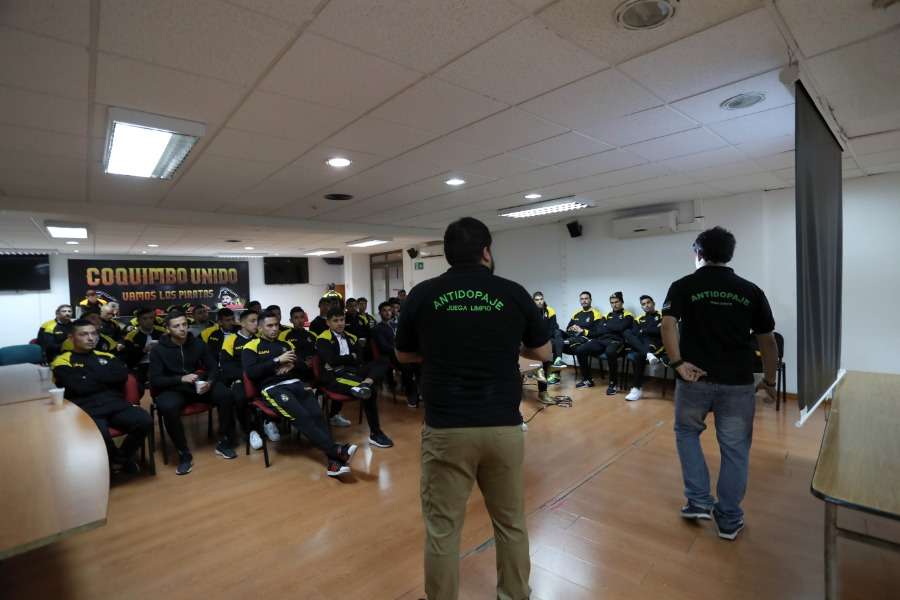 Exposición CNCD al Plantel de Honor