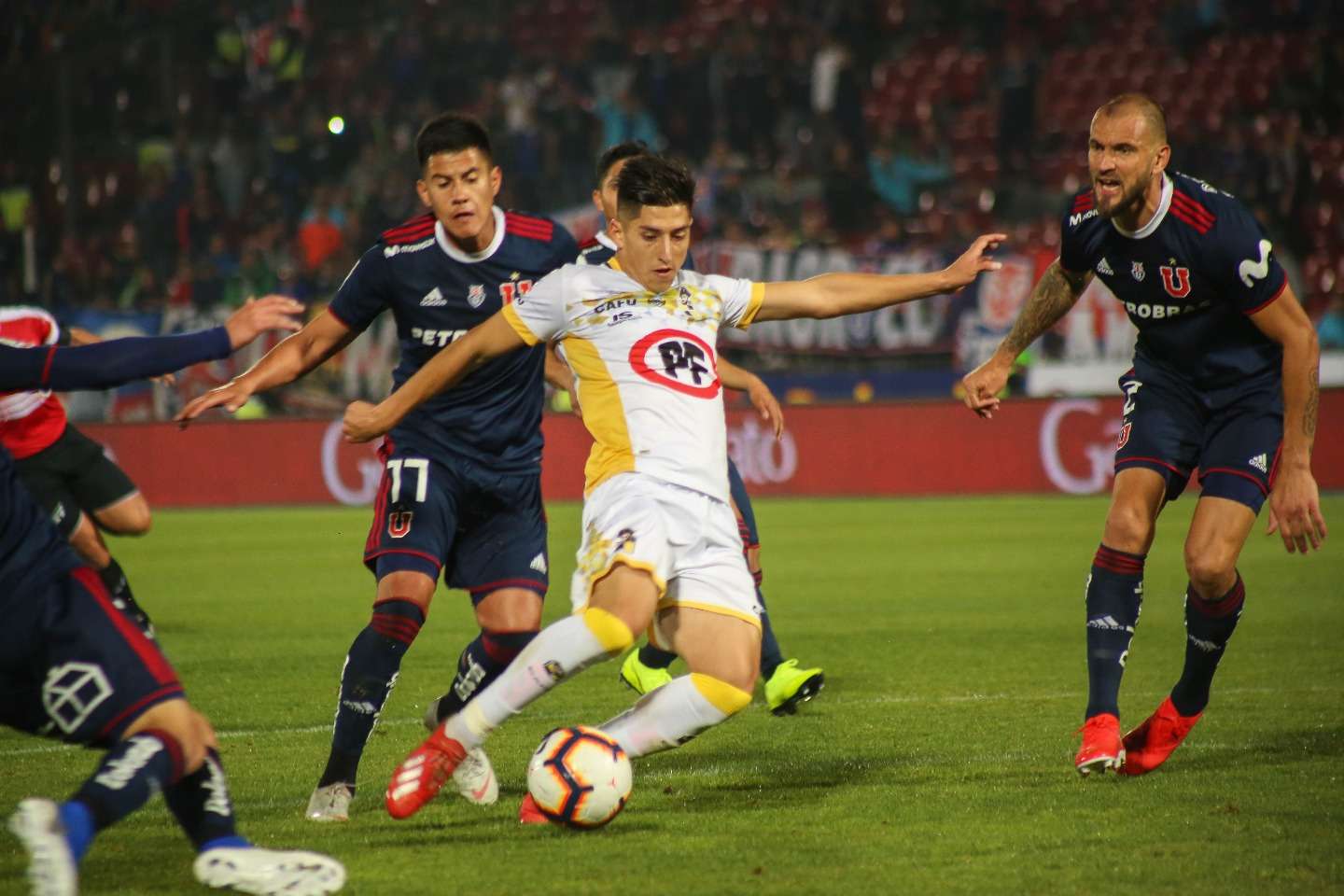 Los PIRATAS empataron en el Estadio Nacional