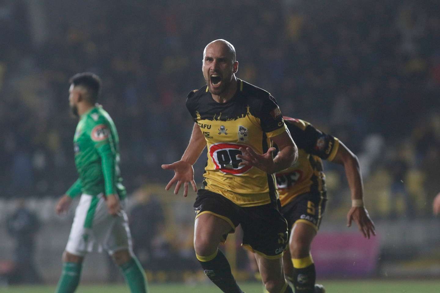 Nicolás Berardo sigue siendo AURINEGRO el 2020